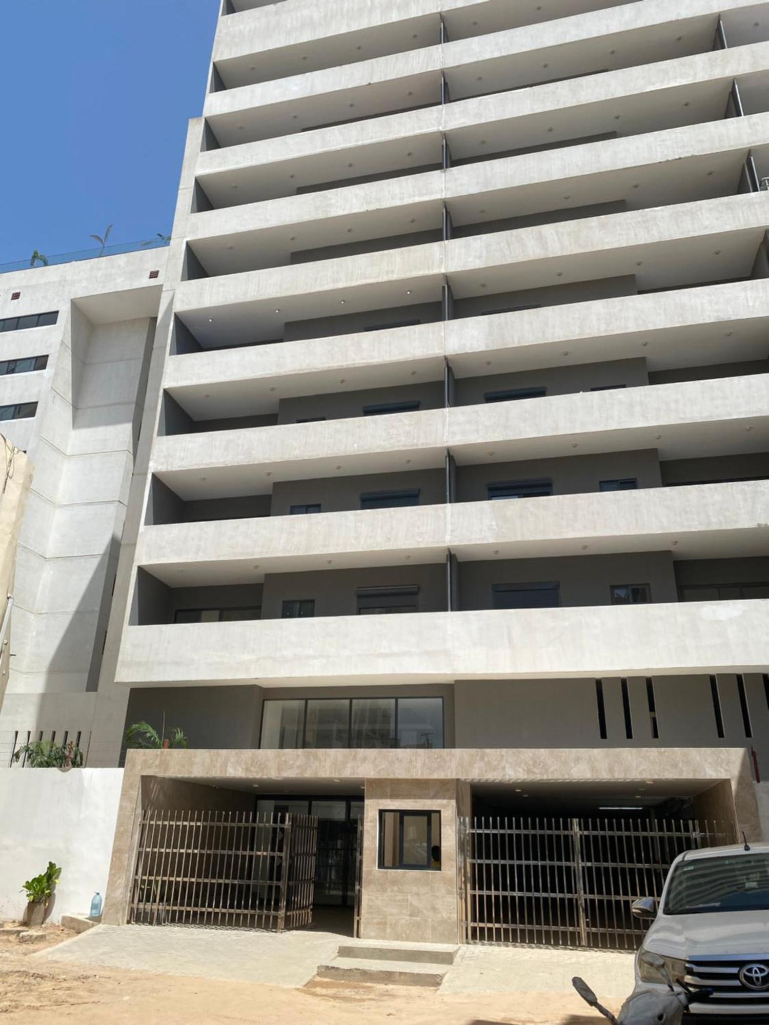 Cocon cozy standing with gym séjour chez hôte Dakar Ngoại thất bức ảnh